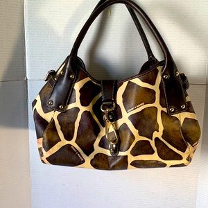 Dooney & Bourke satchel bag